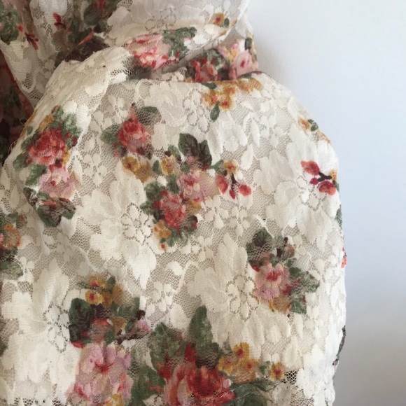 White lace floral sundress - Picture 3 of 4
